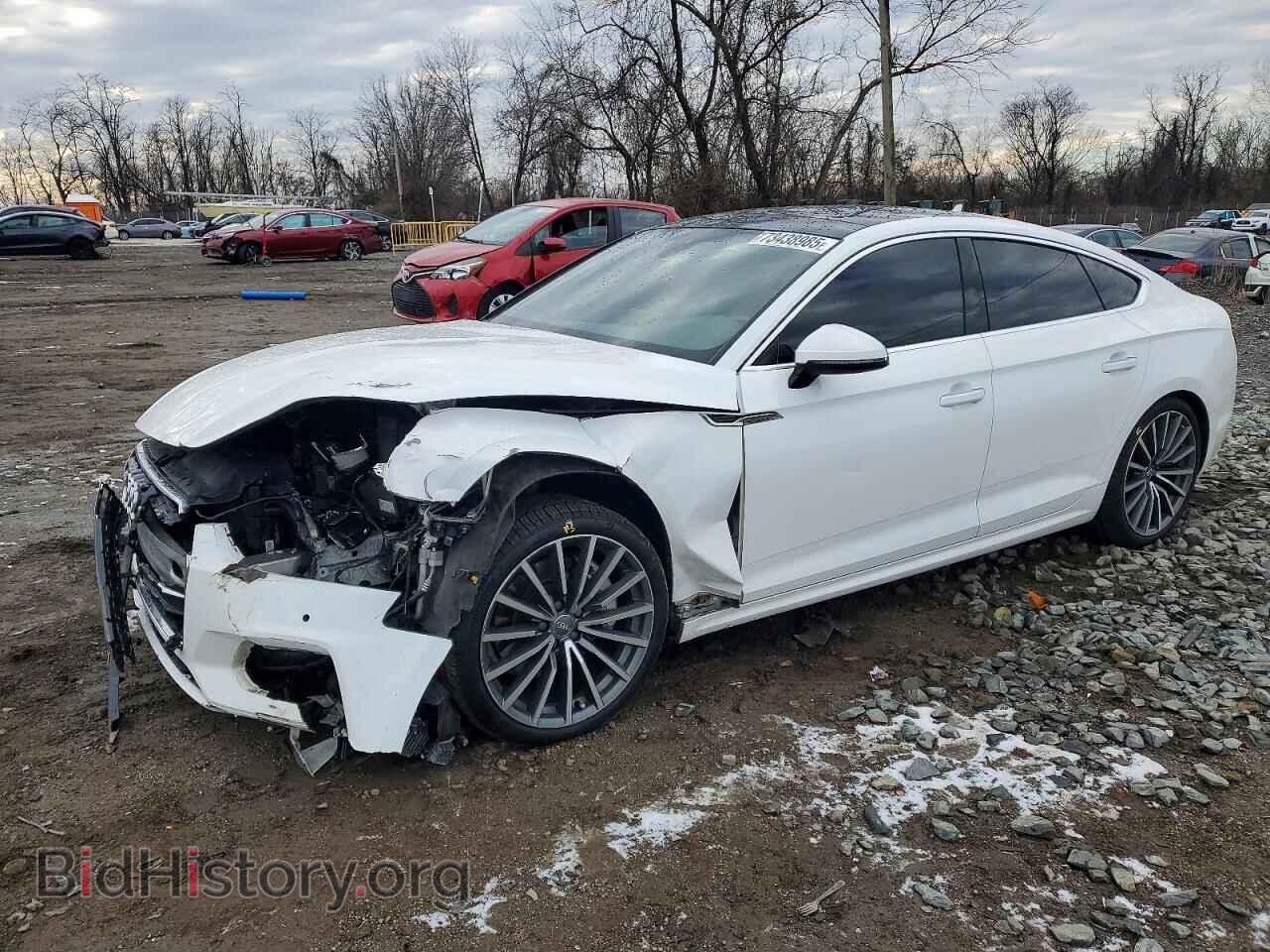 Фотография WAUBNCF53JA091515 - AUDI A5 2018
