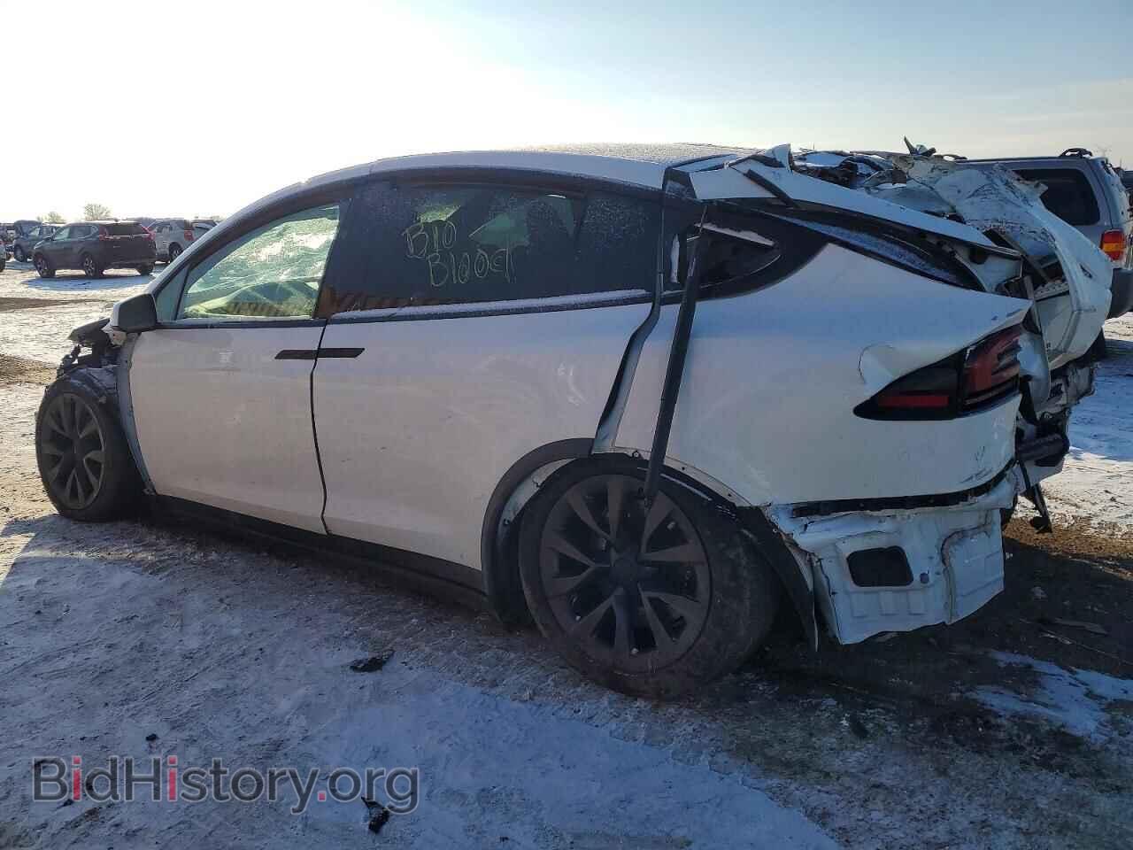 2022 TESLA MODEL X - VIN: 7SAXCBE67NF350526 - Photo 2