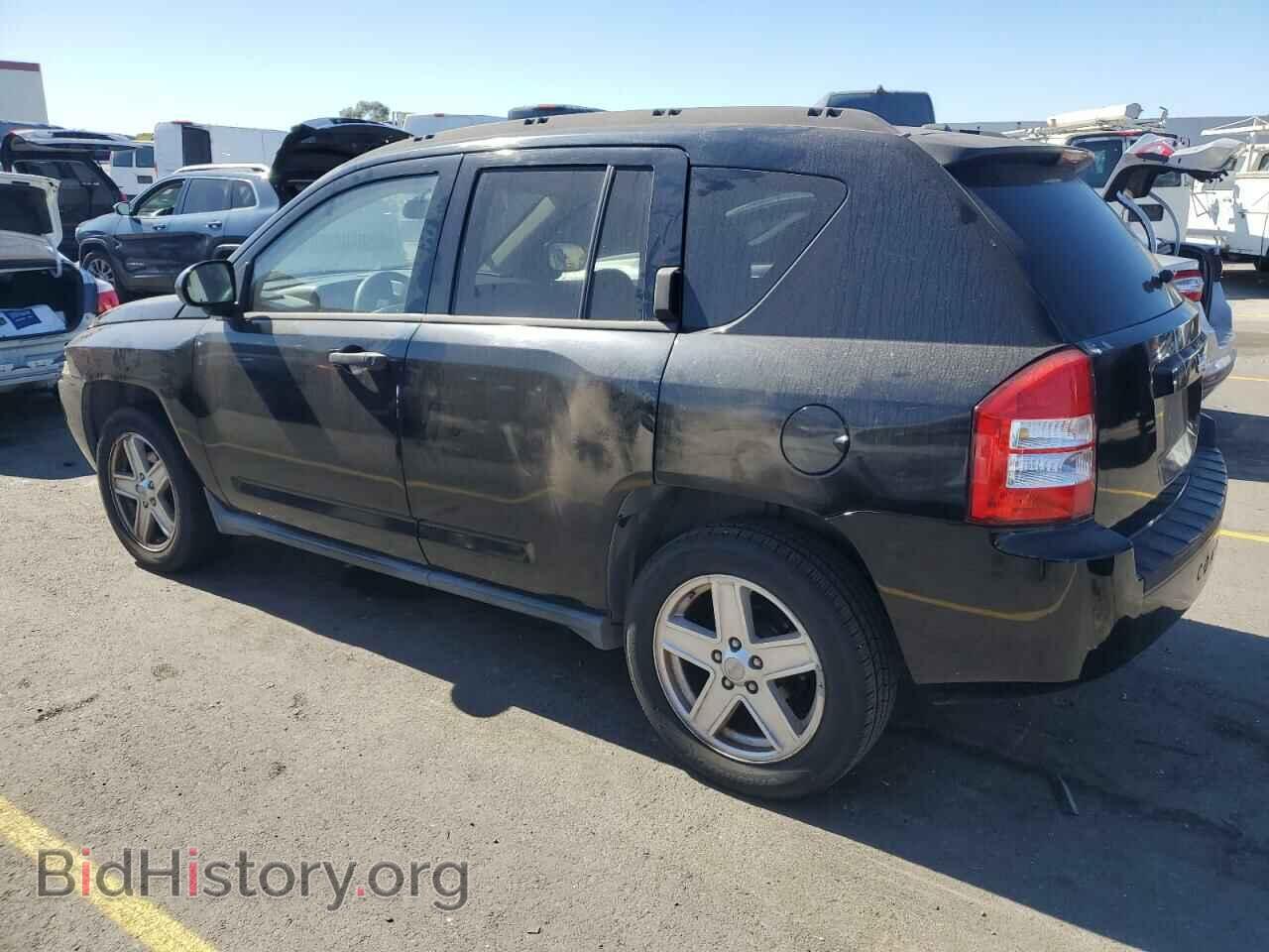 2007 JEEP COMPASS - VIN: 1J8FT47W37D121166 - Photo 2