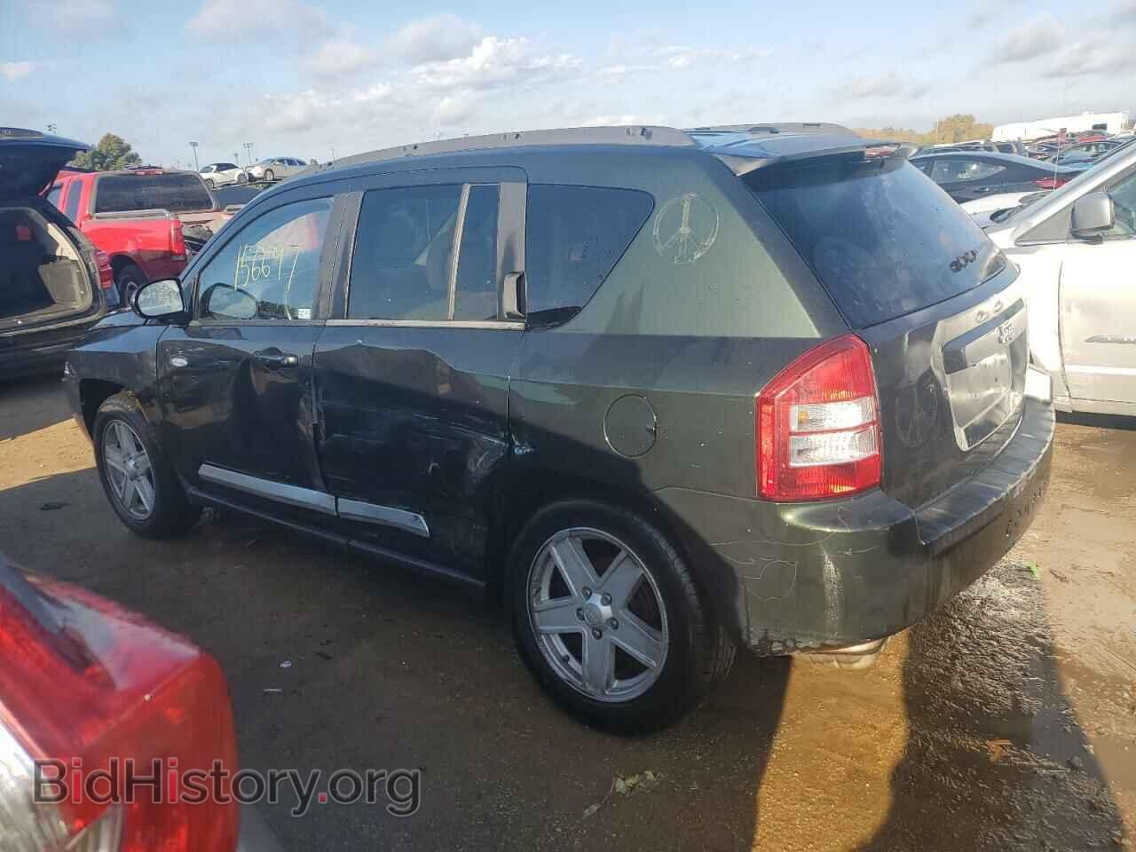 2010 JEEP COMPASS - VIN: 1J4NT1FA8AD656793 - Фото 2