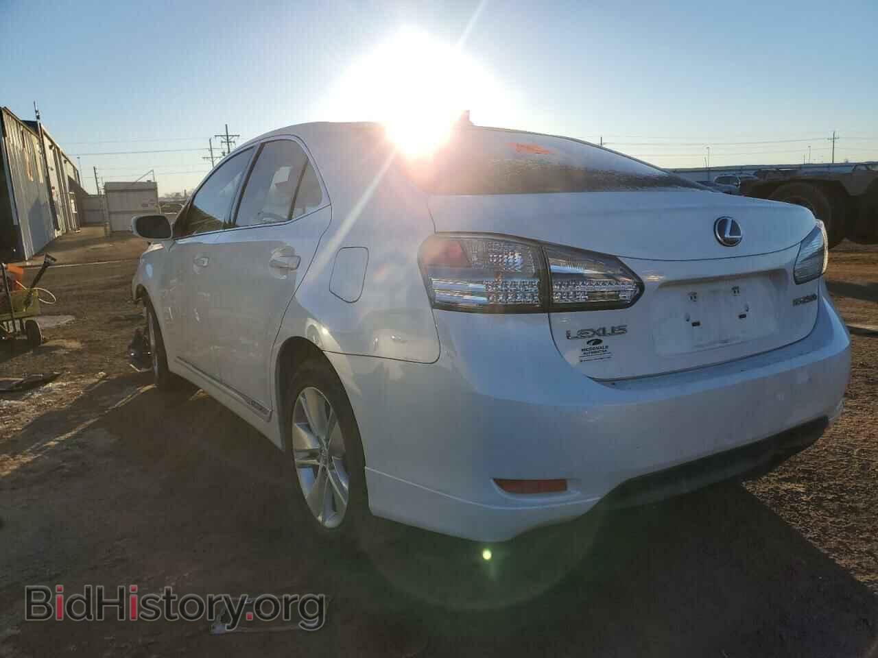 2010 LEXUS HS - VIN: JTHBB1BA3A2003297 - Photo 2