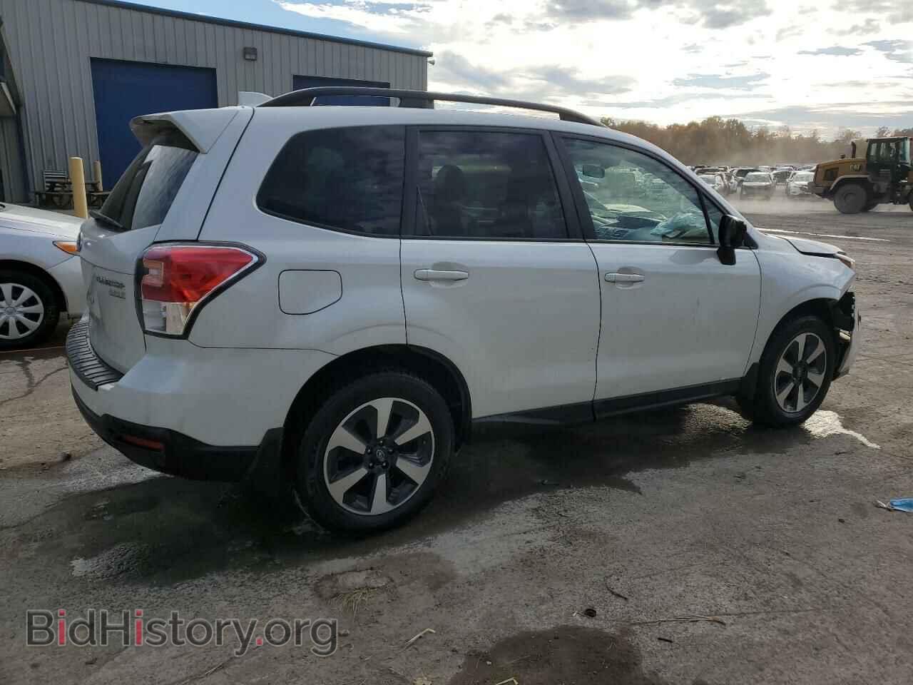 2017 SUBARU FORESTER - VIN: JF2SJAGCXHH508812 - Фото 3