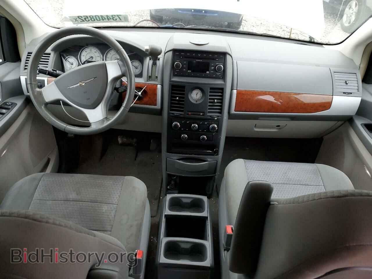 2008 CHRYSLER MINIVAN - VIN: 2A8HR54P48R631468 - Фото 8