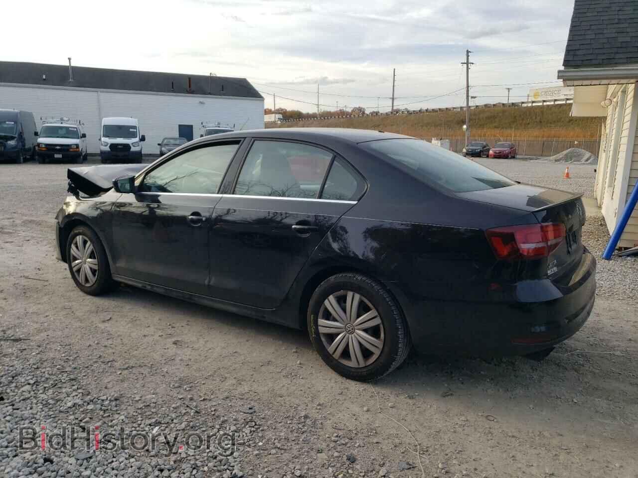2017 VOLKSWAGEN JETTA - VIN: 3VW2B7AJ4HM227670 - Photo 2