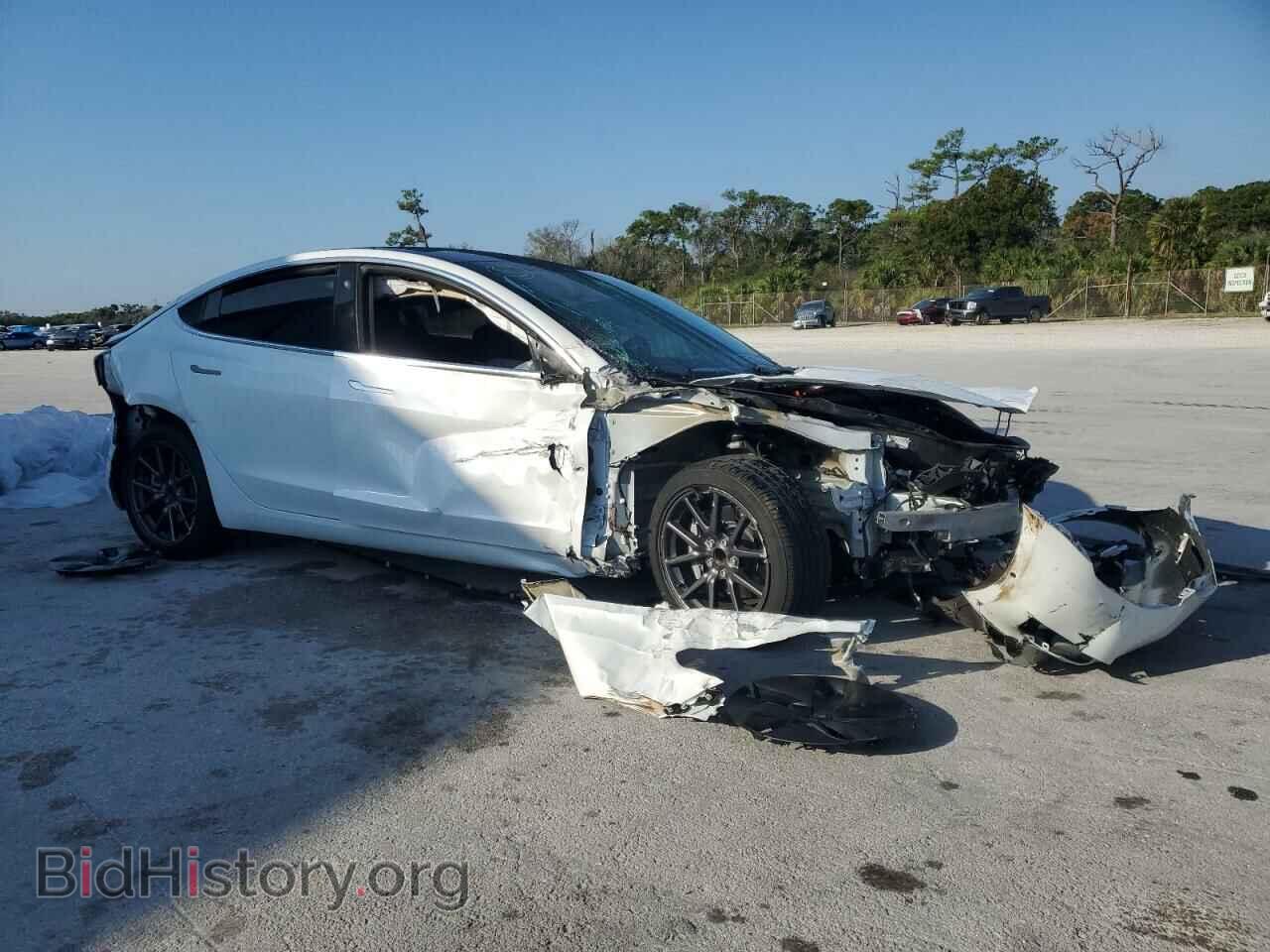 2019 TESLA MODEL 3 - VIN: 5YJ3E1EA9KF401363 - Photo 4