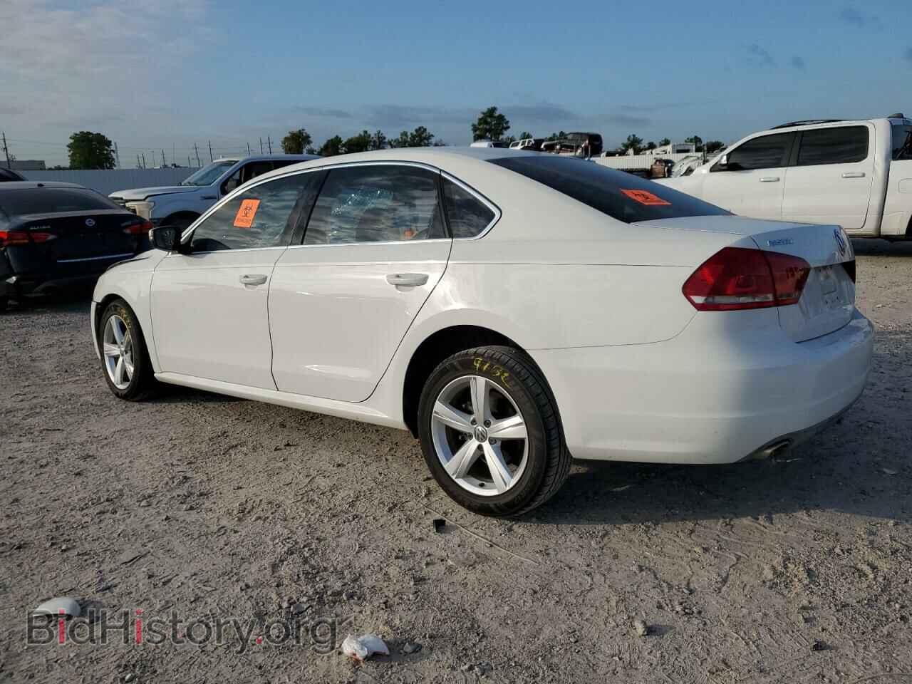 2013 VOLKSWAGEN PASSAT - VIN: 1VWBN7A33DC123711 - Photo 2