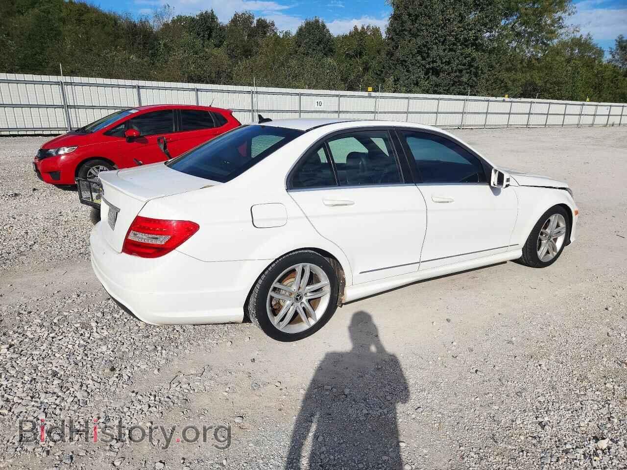 2013 MERCEDES-BENZ C-CLASS - VIN: WDDGF4HB2DA797626 - Photo 3