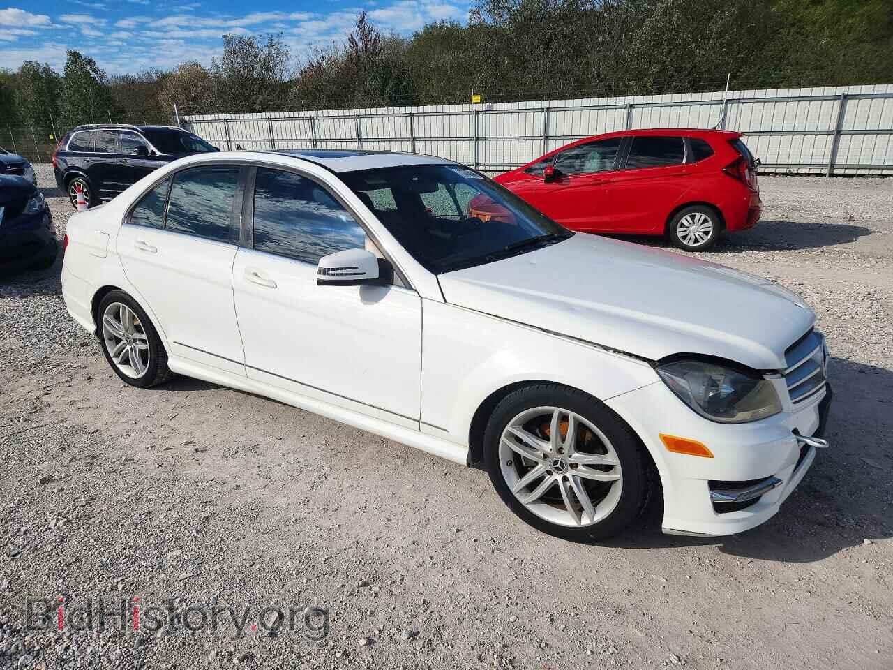 2013 MERCEDES-BENZ C-CLASS - VIN: WDDGF4HB2DA797626 - Photo 4