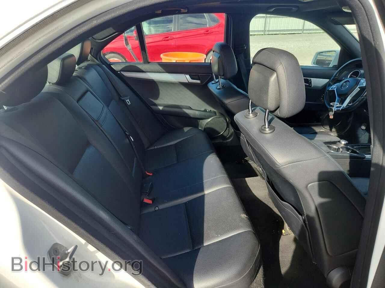 2013 MERCEDES-BENZ C-CLASS - VIN: WDDGF4HB2DA797626 - Photo 10