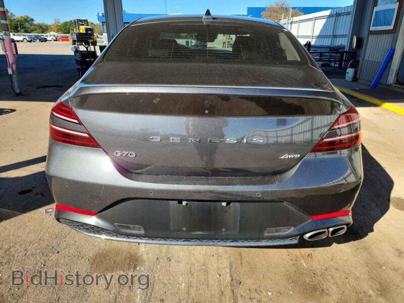 2022 Genesis G70 (VIN KMTG34TA2NU086849) — фото 6 из 12