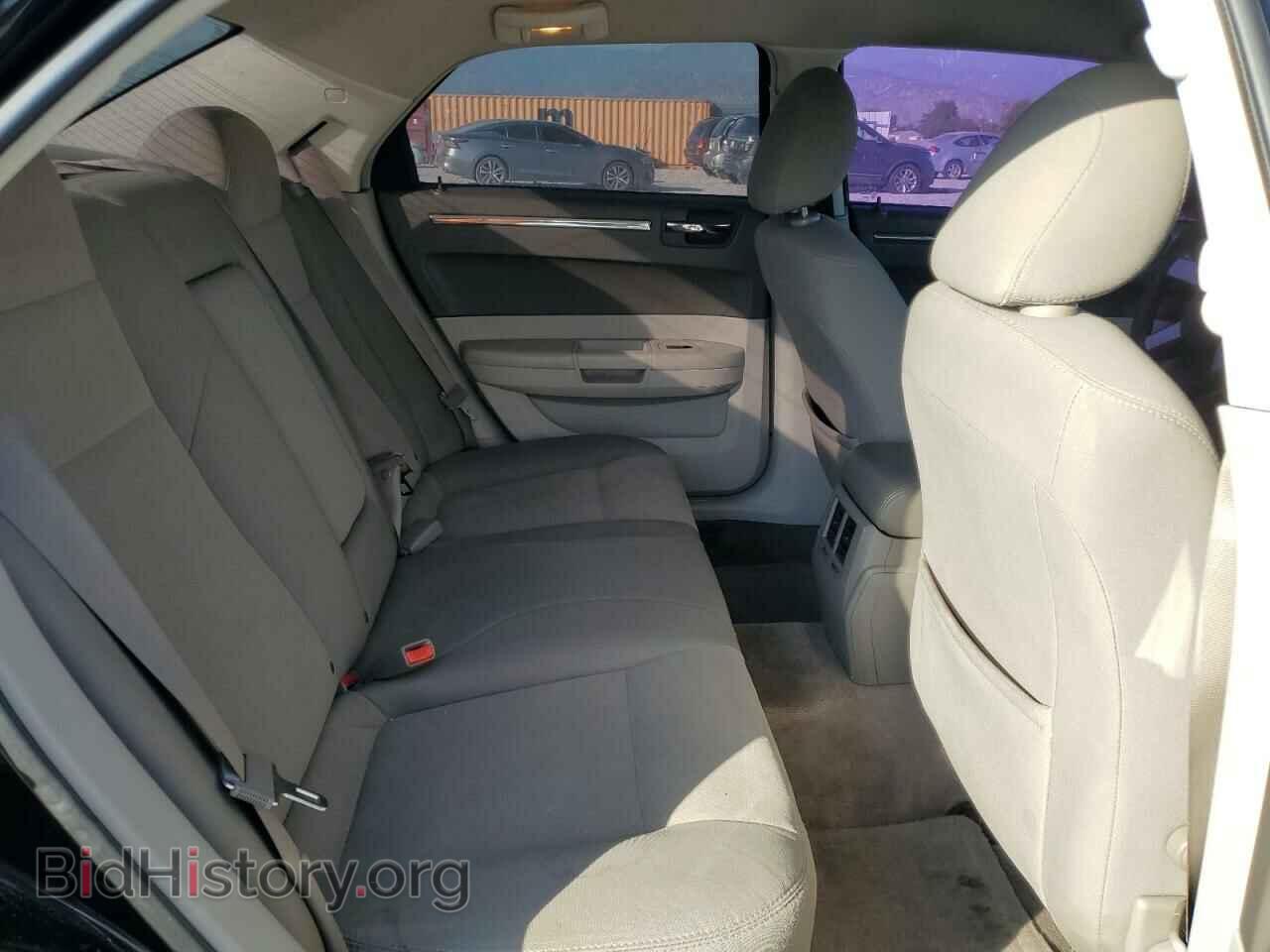 2010 CHRYSLER 300 - VIN: 2C3CA4CD5AH221854 - Фото 10