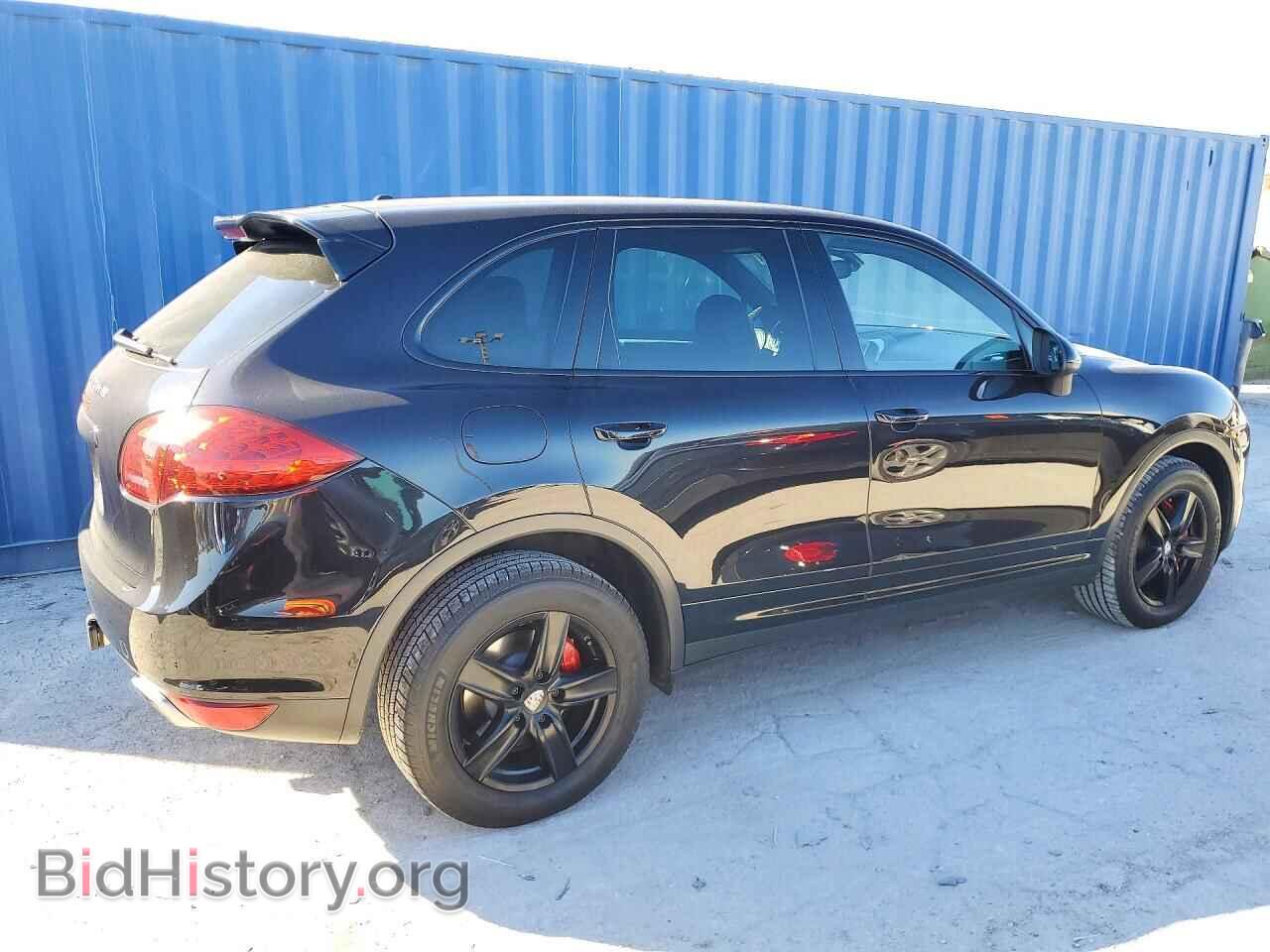 2011 PORSCHE CAYENNE - VIN: WP1AB2A22BLA44639 - Photo 3