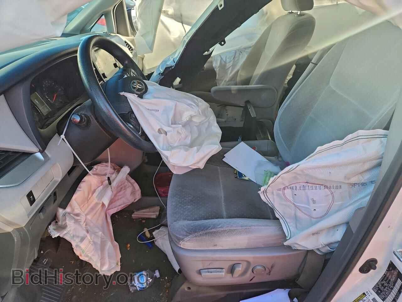 2017 TOYOTA All Models - VIN: 5TDKZ3DC4HS781795 - Фото 7