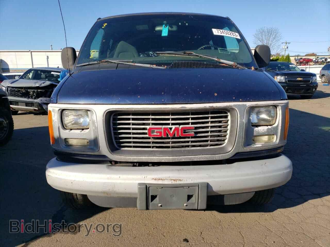 2002 GMC All Models - VIN: 1GTHG35RX21190815 - Photo 5