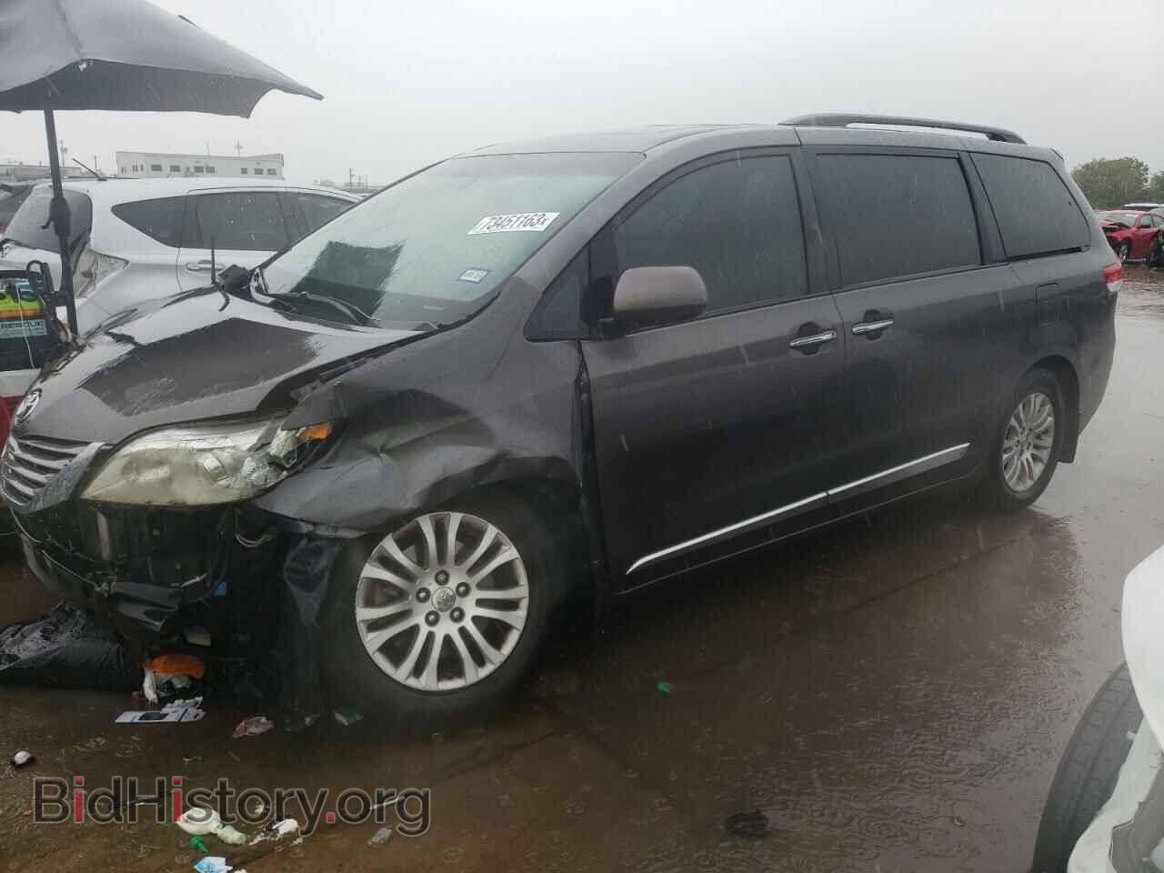 Photo 5TDYK3DC2DS357010 - TOYOTA All Models 2013