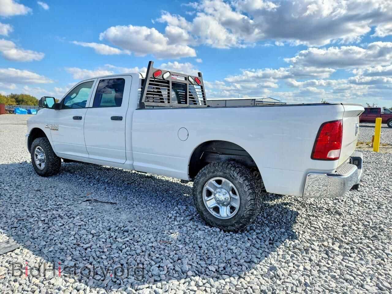 2018 RAM All Models - VIN: 3C6UR5HL6JG147687 - Photo 2