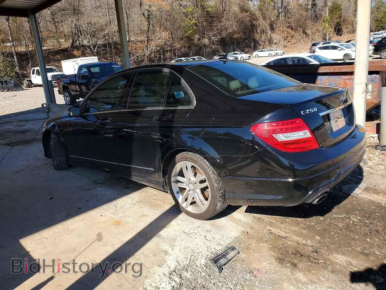 2013 MERCEDES-BENZ C-CLASS - VIN: WDDGF4HB3DA791771 - Фото 2