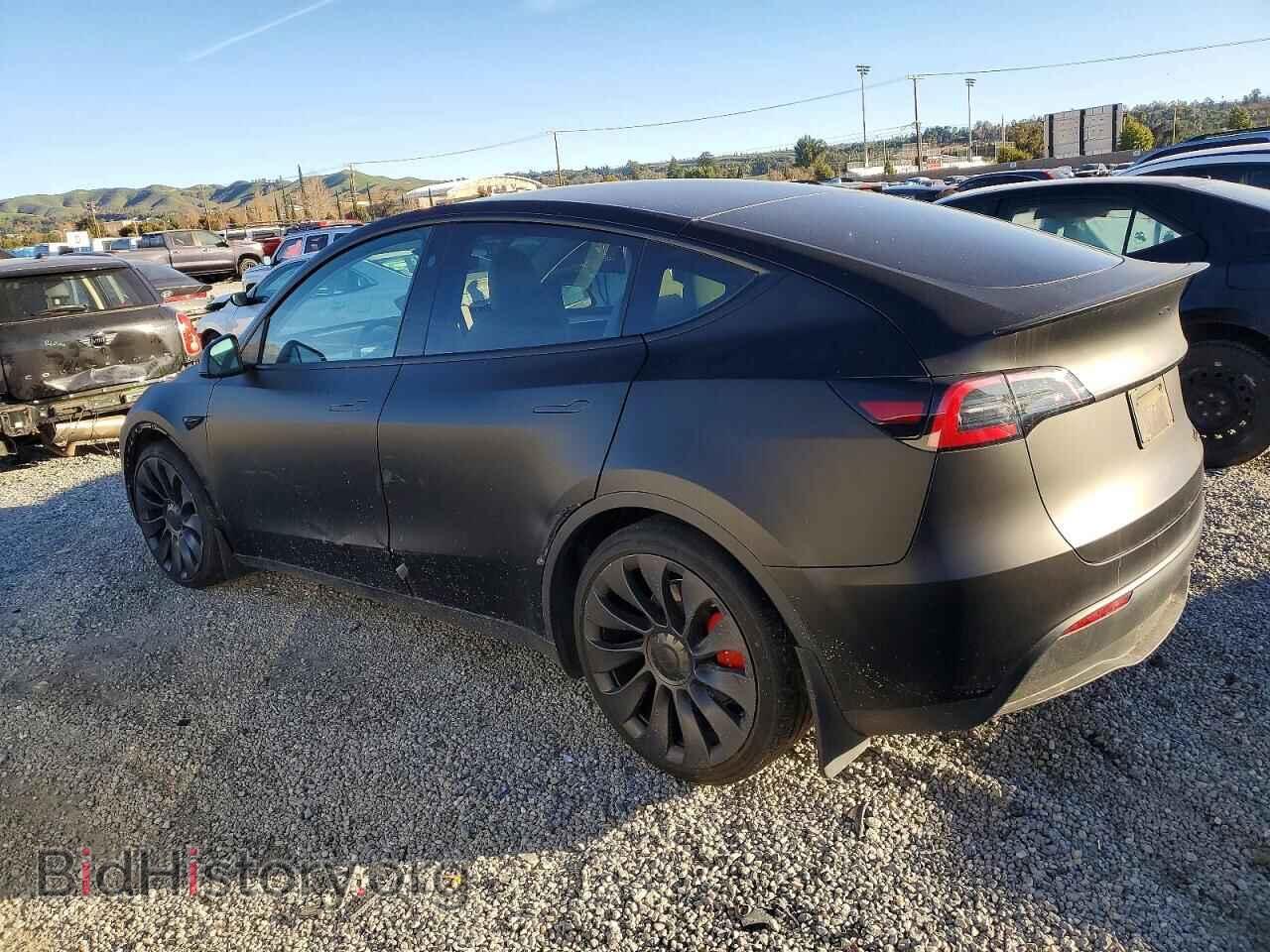 2024 TESLA MODEL Y - VIN: 7SAYGDEF0RF078881 - Фото 2