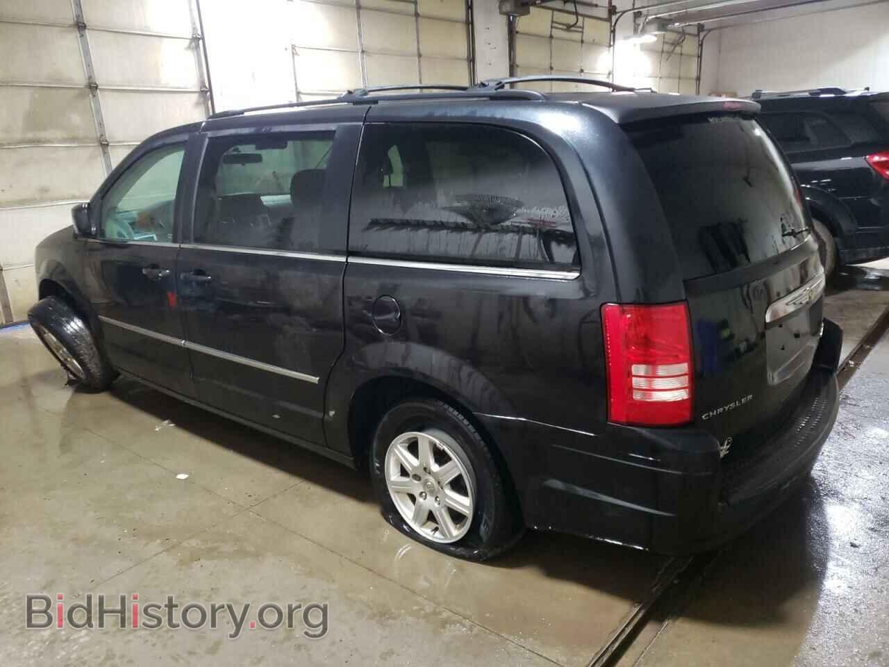 2010 CHRYSLER MINIVAN - VIN: 2A4RR5D19AR189830 - Фото 2