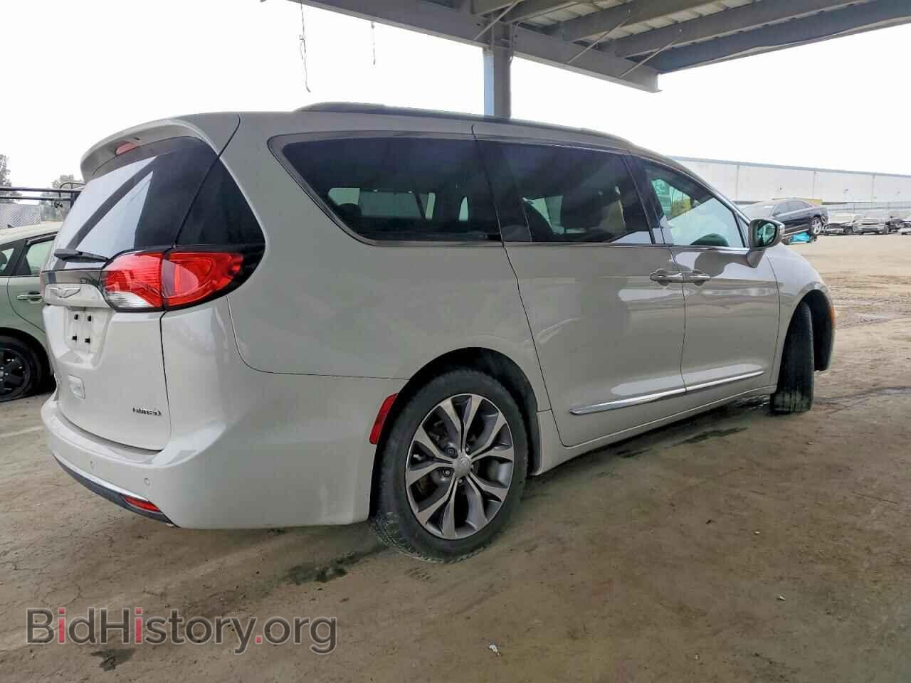 2017 CHRYSLER PACIFICA - VIN: 2C4RC1GG3HR616316 - Фото 3