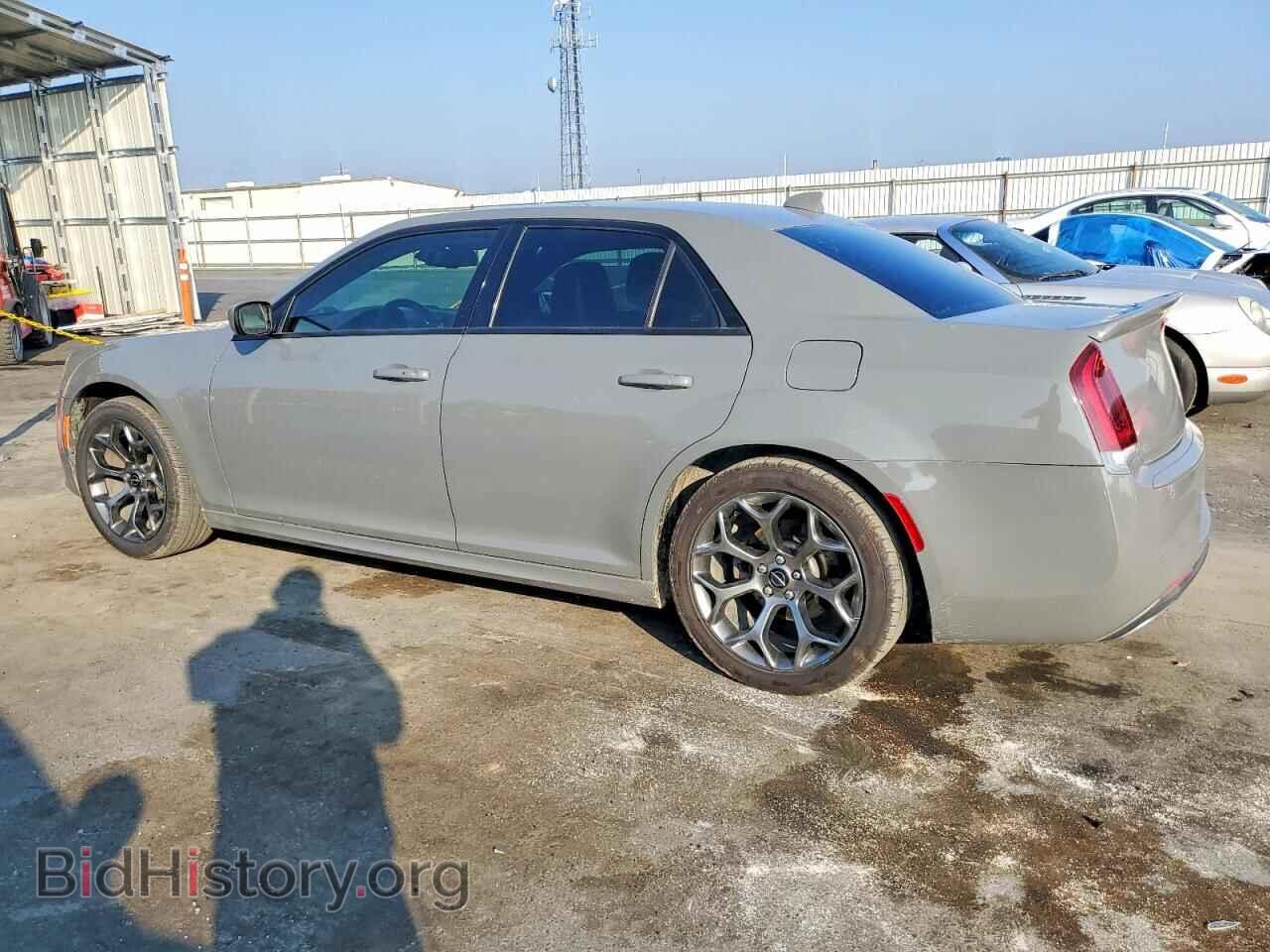 2017 CHRYSLER 300 - VIN: 2C3CCABG4HH544923 - Фото 2