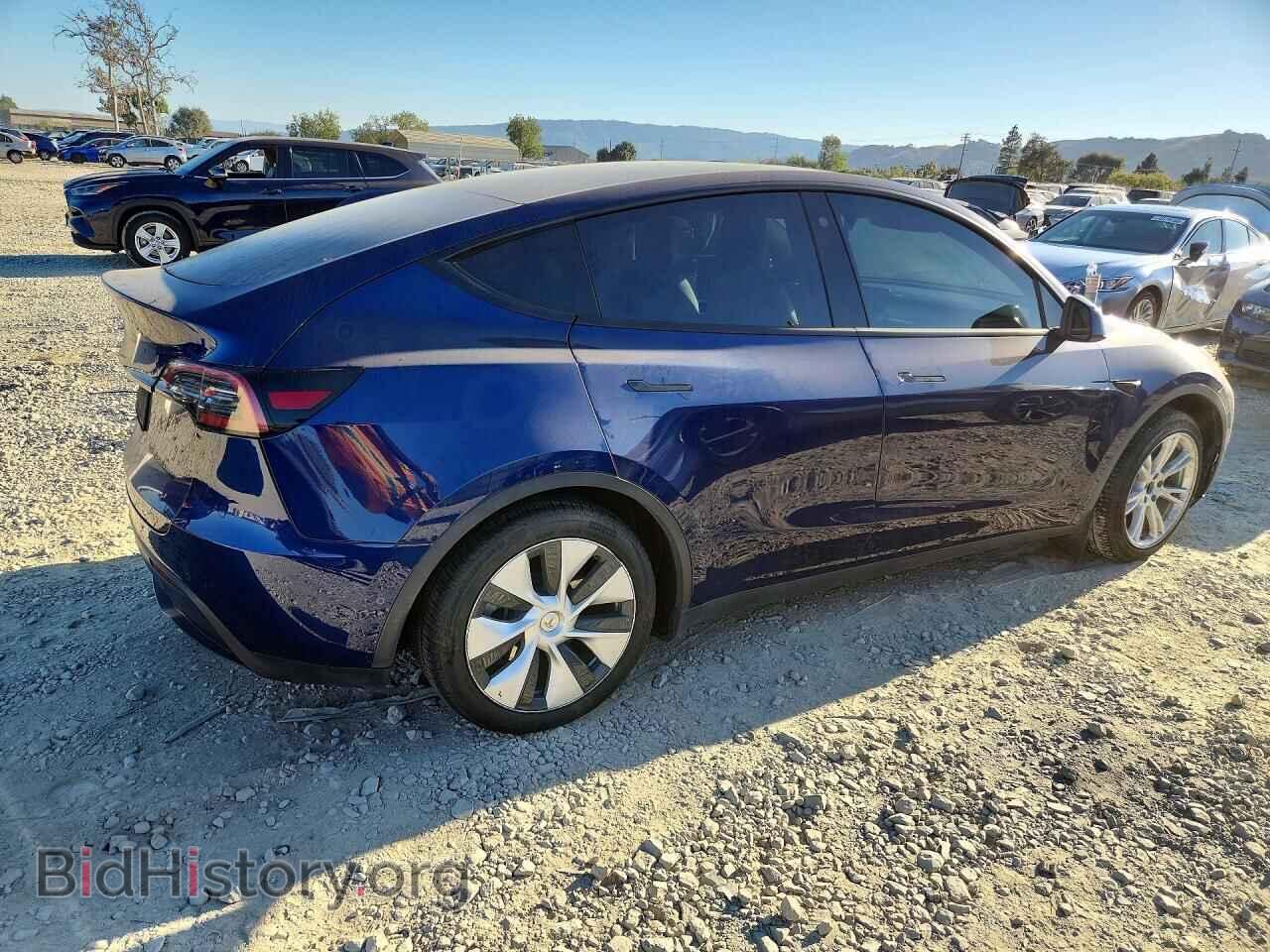 2022 Tesla MODEL Y (VIN 7SAYGAEE7NF429320) — photo 3 of 13