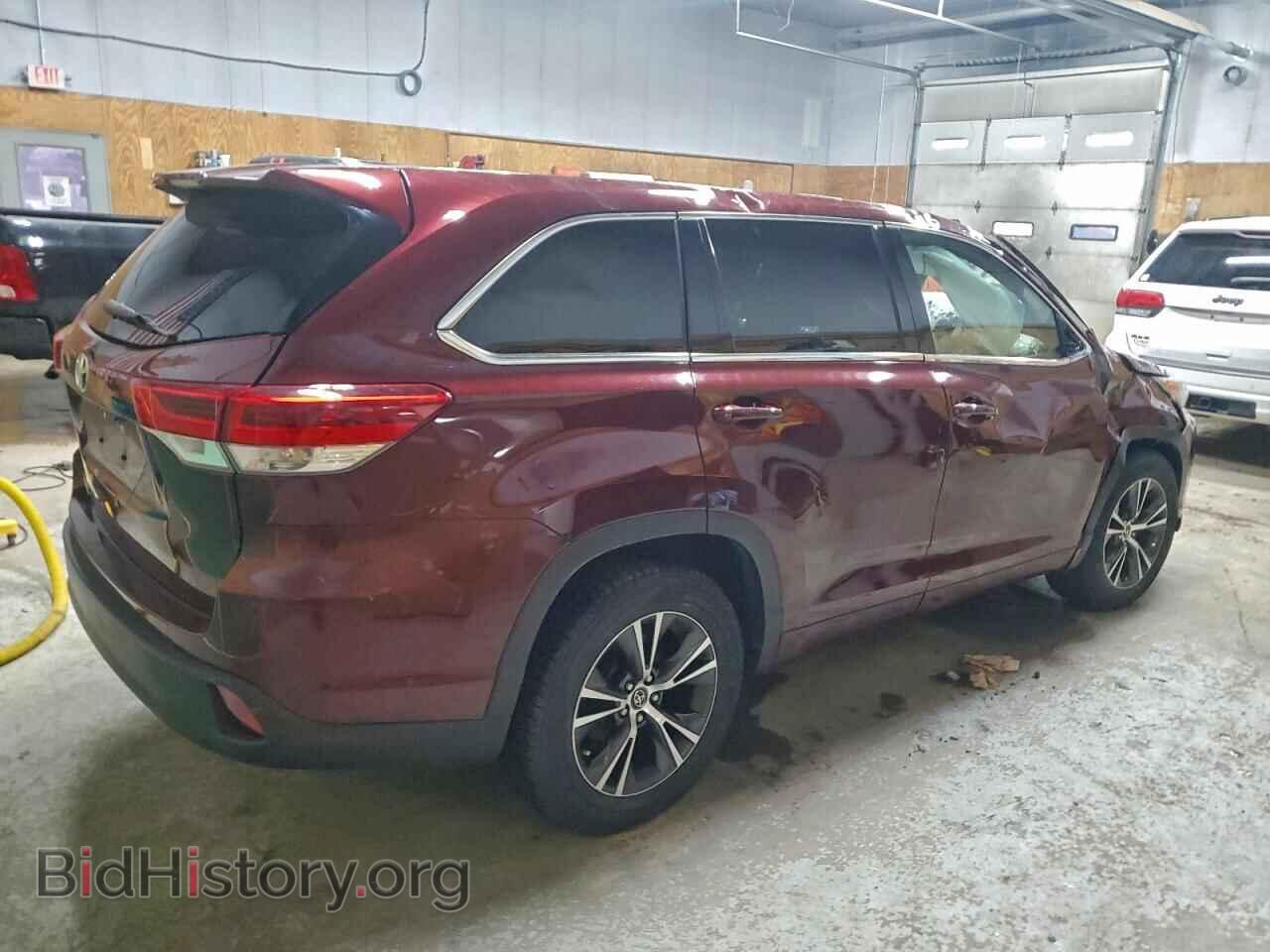 2017 TOYOTA HIGHLANDER - VIN: 5TDZZRFH7HS219397 - Фото 3