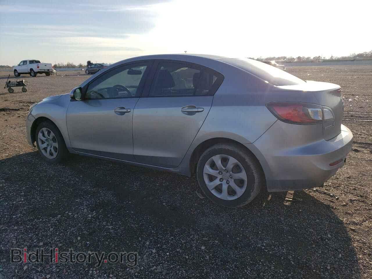 2013 MAZDA 3 - VIN: JM1BL1TF2D1846930 - Photo 2