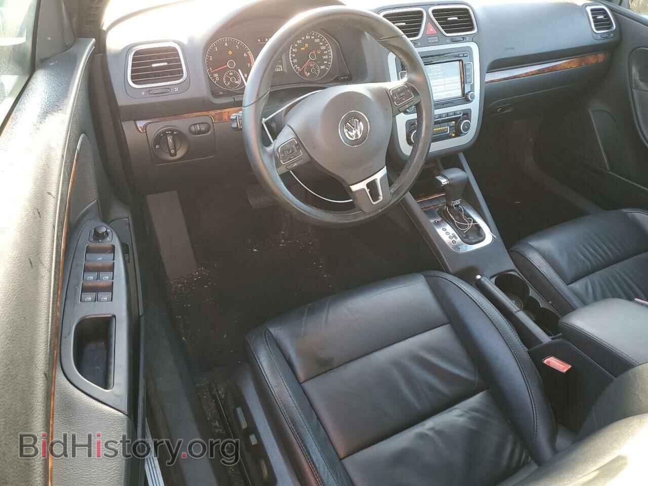 2011 VOLKSWAGEN EOS - VIN: WVWFW7AH9BV004592 - Фото 8
