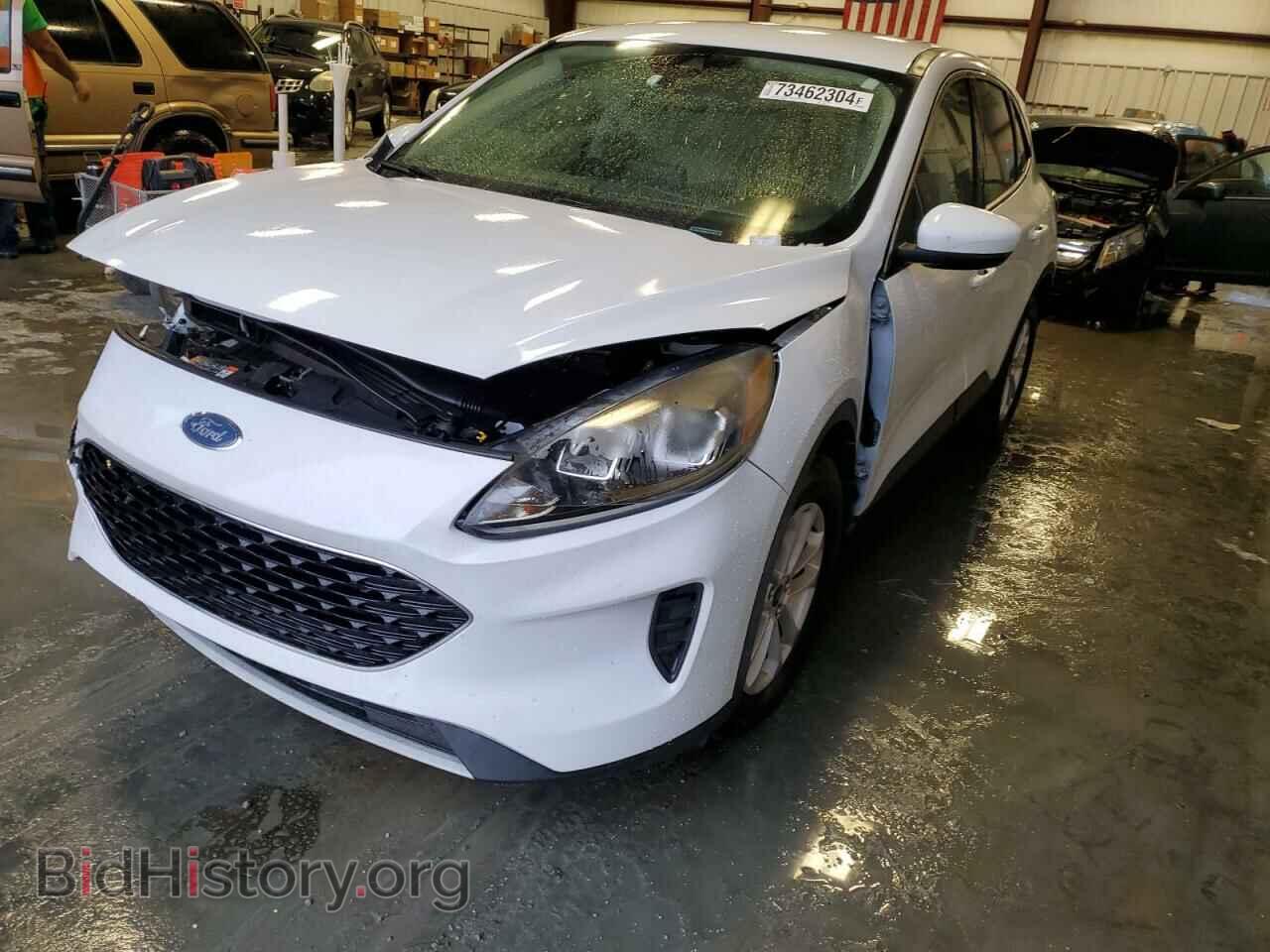 Photo 1FMCU0G63LUA13975 - FORD ESCAPE 2020