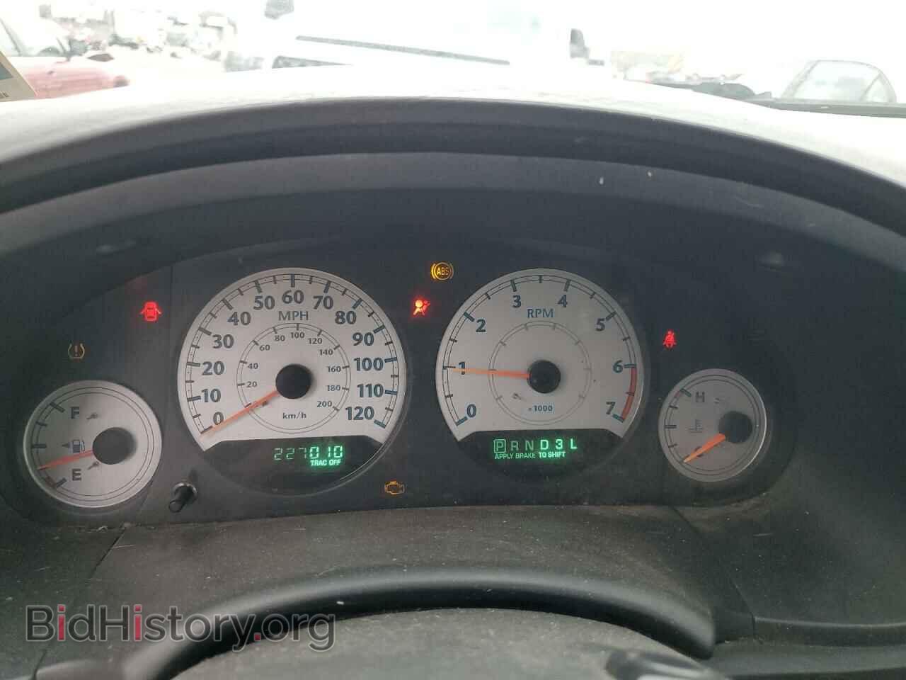 2006 CHRYSLER MINIVAN - VIN: 2A4GP54L36R818844 - Фото 9