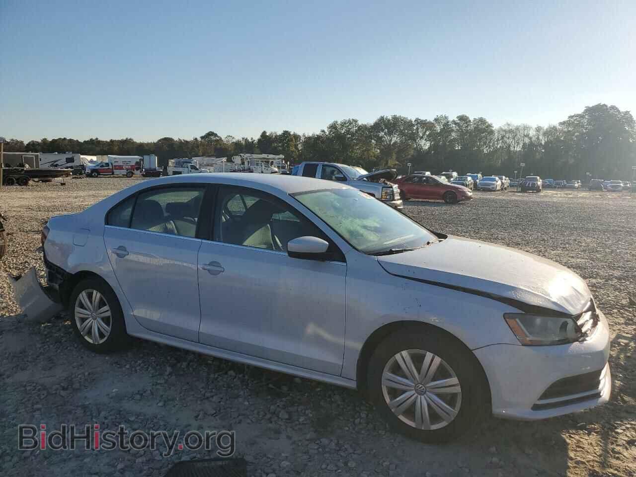 2017 VOLKSWAGEN JETTA - VIN: 3VW2B7AJ4HM369016 - Фото 4