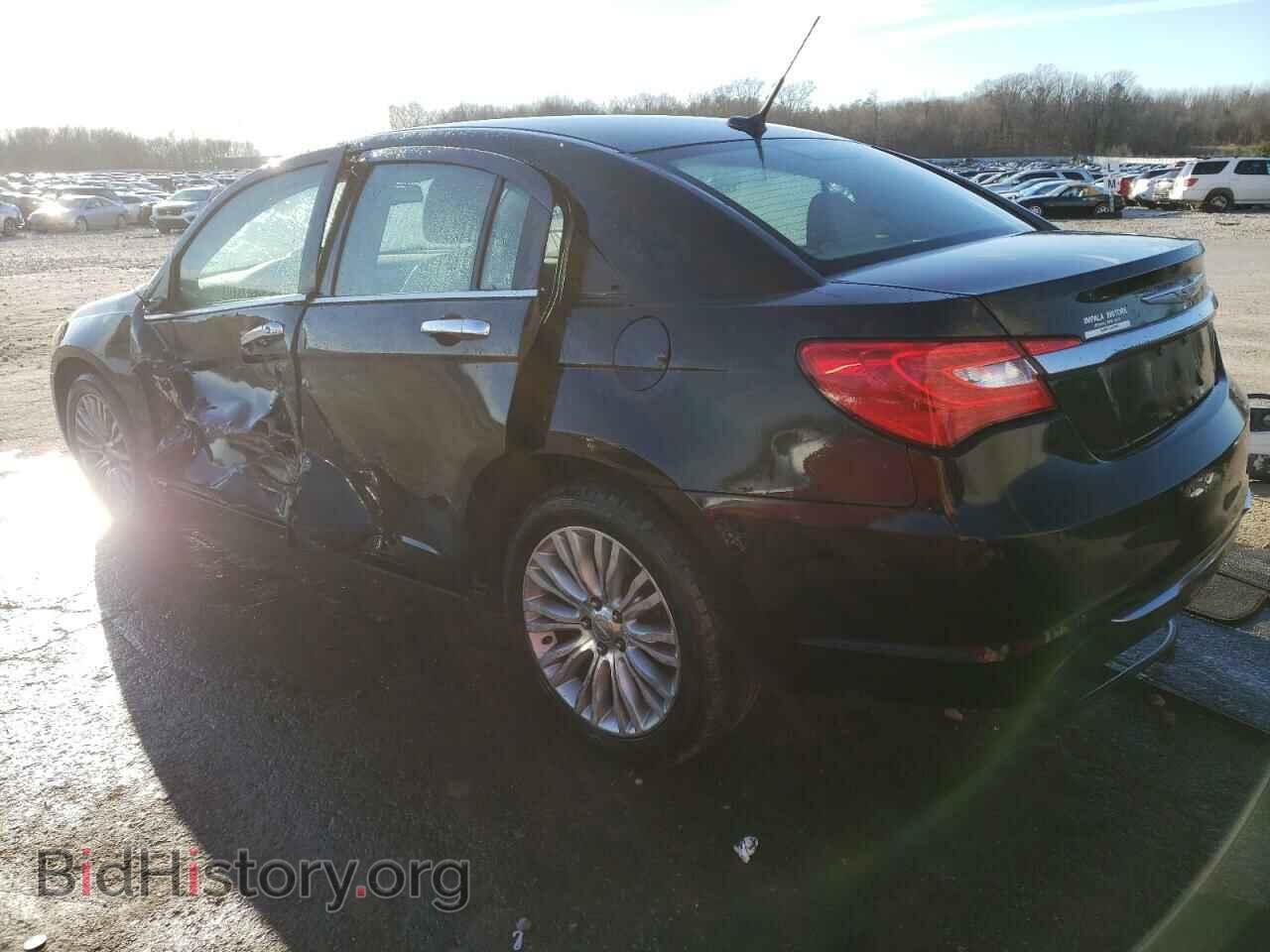 2011 CHRYSLER 200 - VIN: 1C3BC2FG9BN504265 - Фото 2