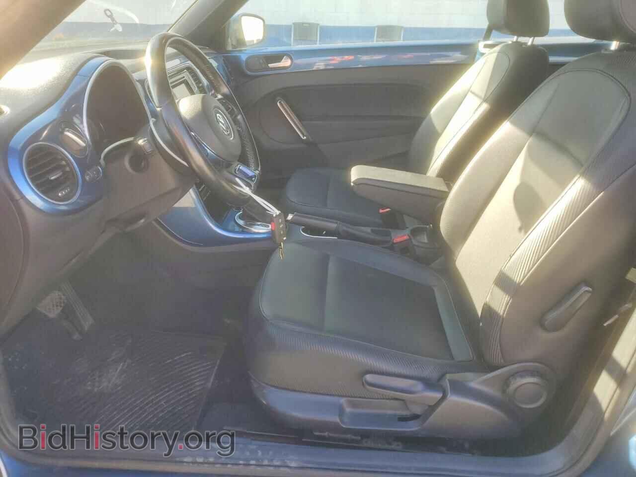 2019 VOLKSWAGEN BEETLE - VIN: 3VW5DAAT2KM510596 - Photo 7