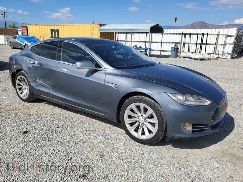 2014 Tesla MODEL S (VIN 5YJSA1H10EFP43713) — фото 4 из 12