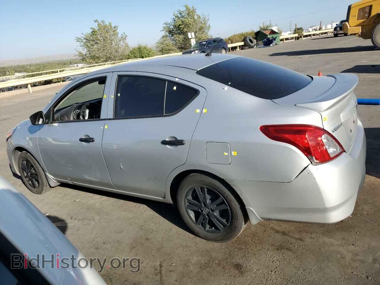 2019 NISSAN VERSA - VIN: 3N1CN7AP1KL861022 - Фото 2