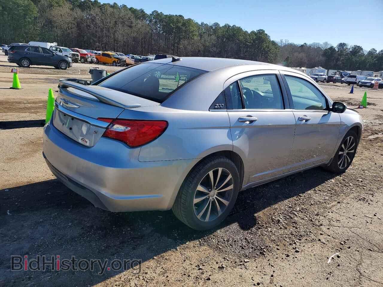 2013 CHRYSLER 200 - VIN: 1C3CCBBB2DN510216 - Фото 3