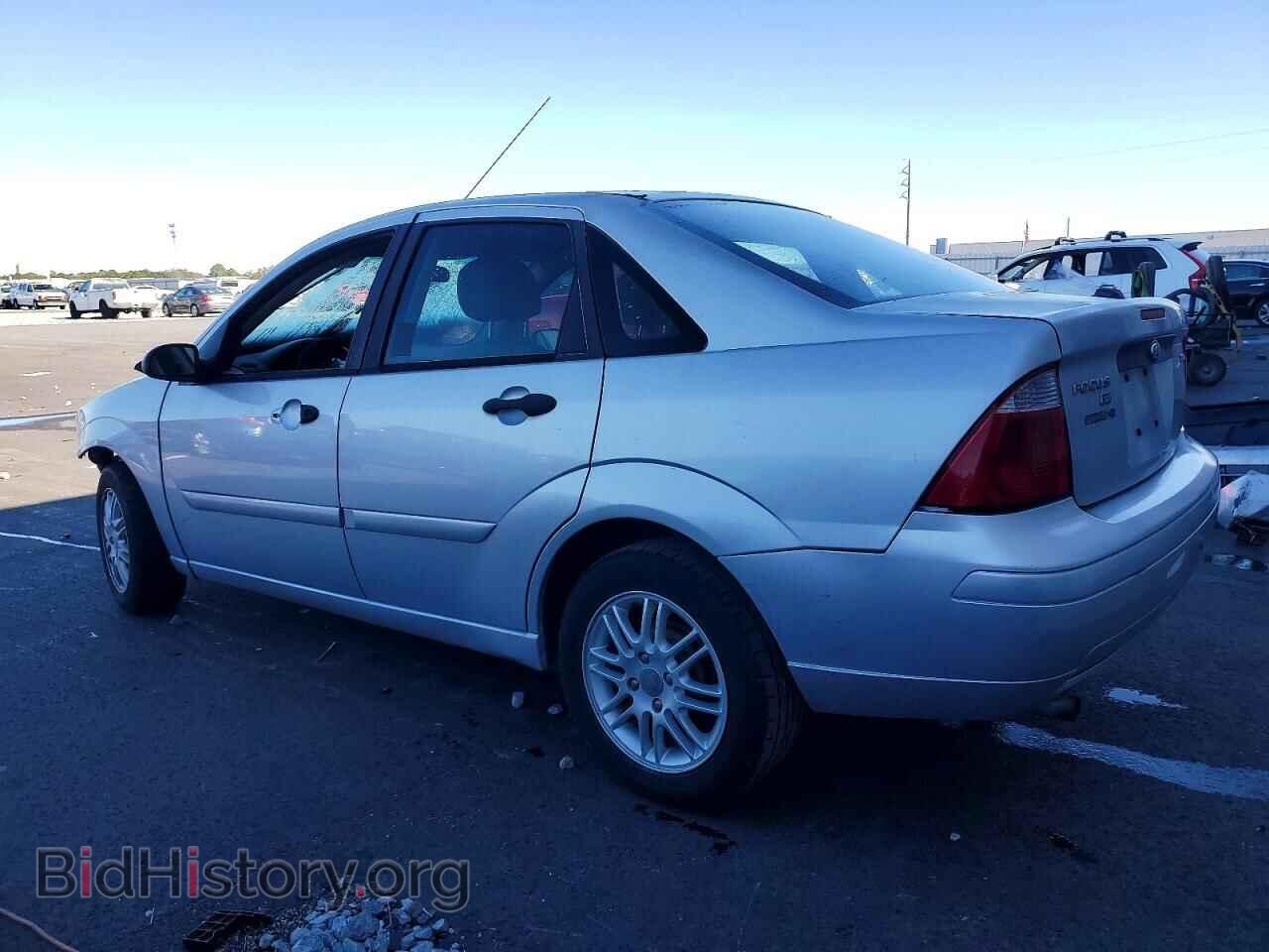 2006 FORD FOCUS - VIN: 1FAFP34NX6W196697 - Фото 2
