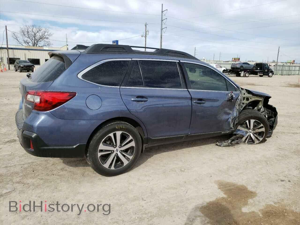2018 SUBARU OUTBACK - VIN: 4S4BSANC3J3324115 - Фото 3
