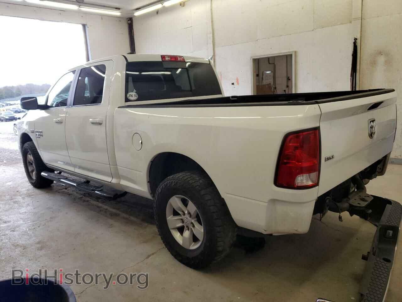 2019 RAM 1500 - VIN: 1C6RR6TT1KS585319 - Фото 2