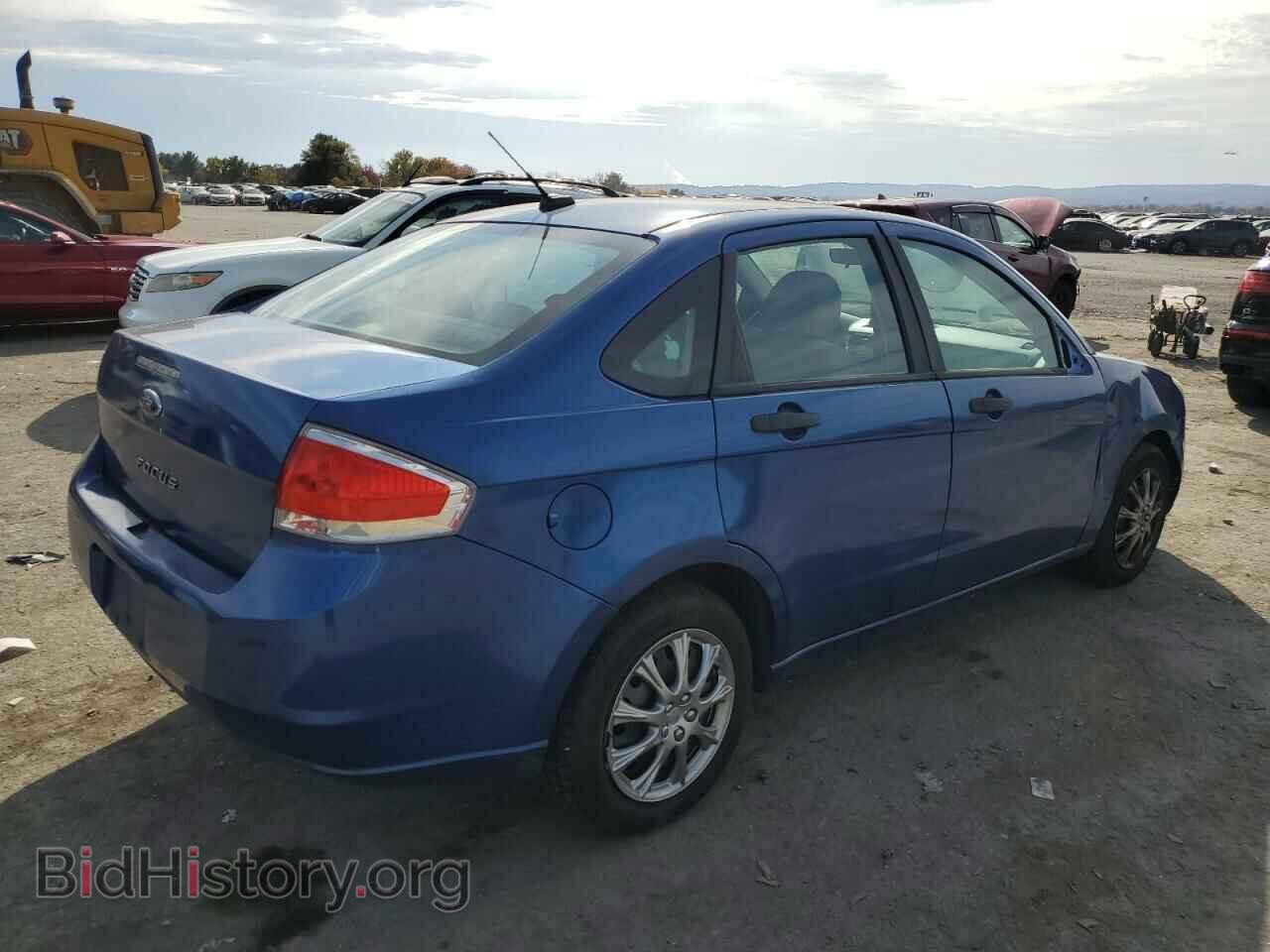 2010 FORD FOCUS - VIN: 1FAHP3EN5AW202986 - Фото 3