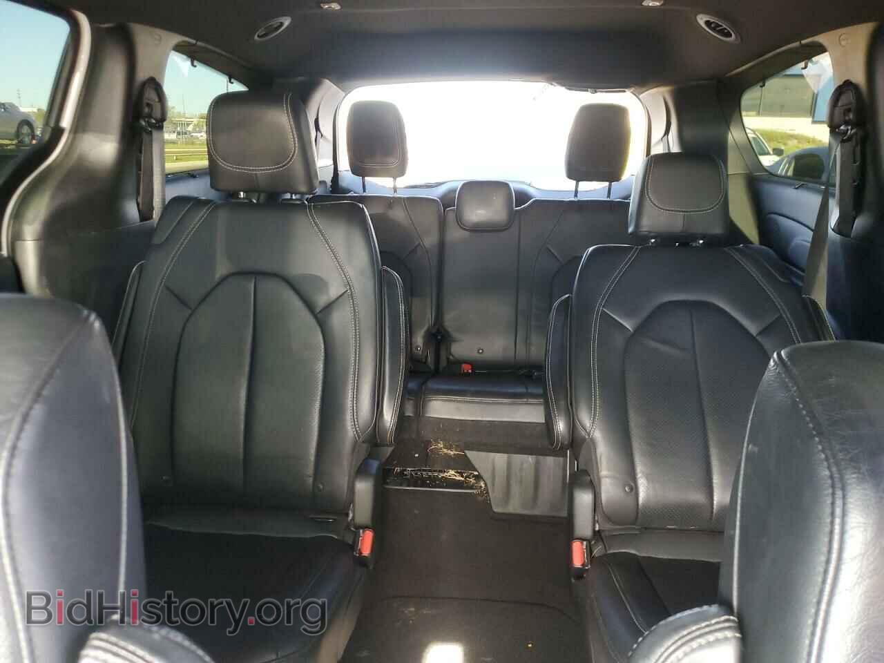 2018 CHRYSLER PACIFICA - VIN: 2C4RC1EG1JR227618 - Фото 10