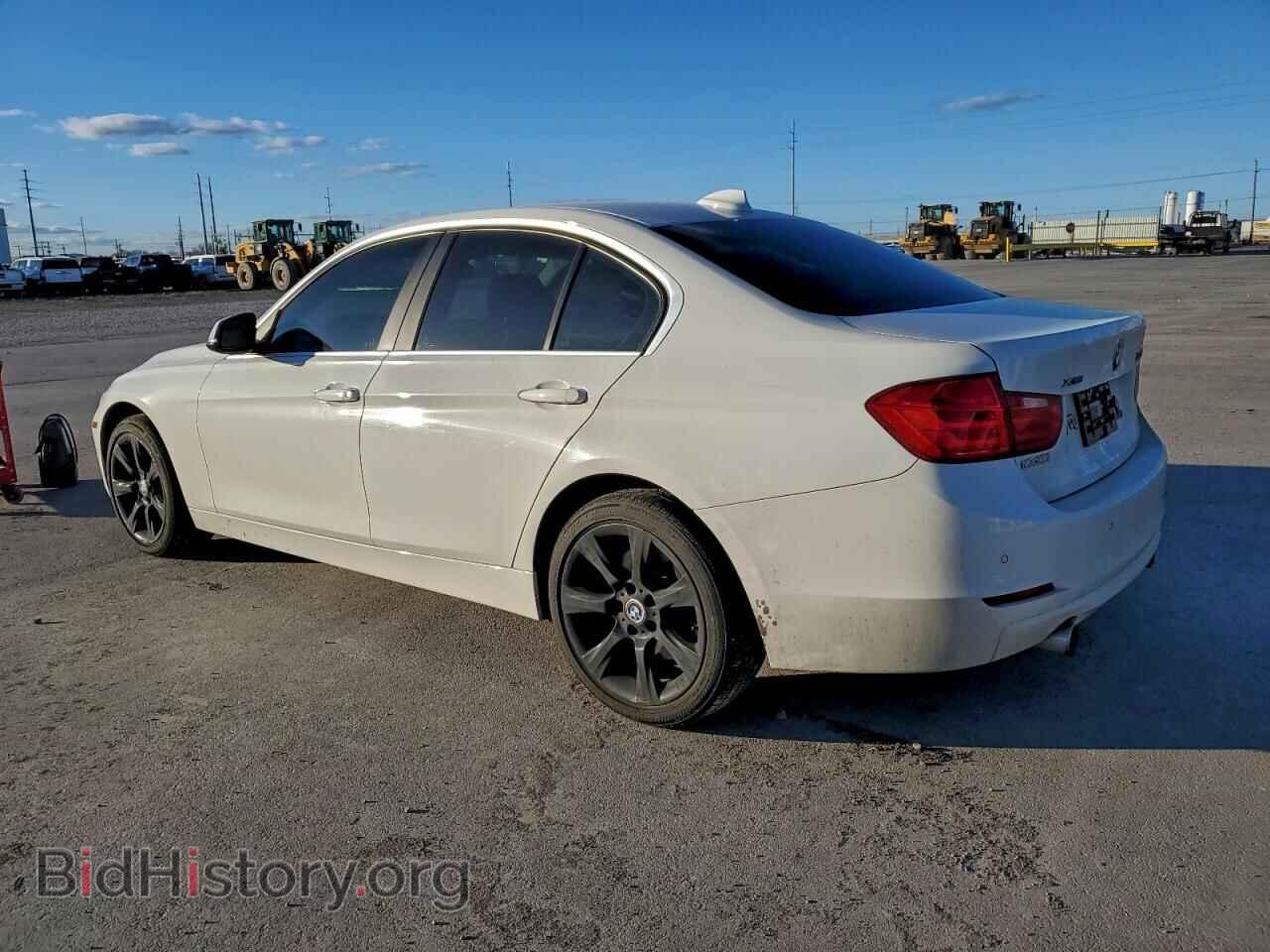 2015 BMW 3 SERIES - VIN: WBA3B9C54FF589236 - Фото 2