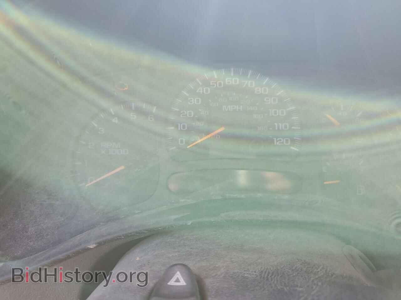 2005 GMC SIERRA - VIN: 2GTEK19B351289204 - Фото 9