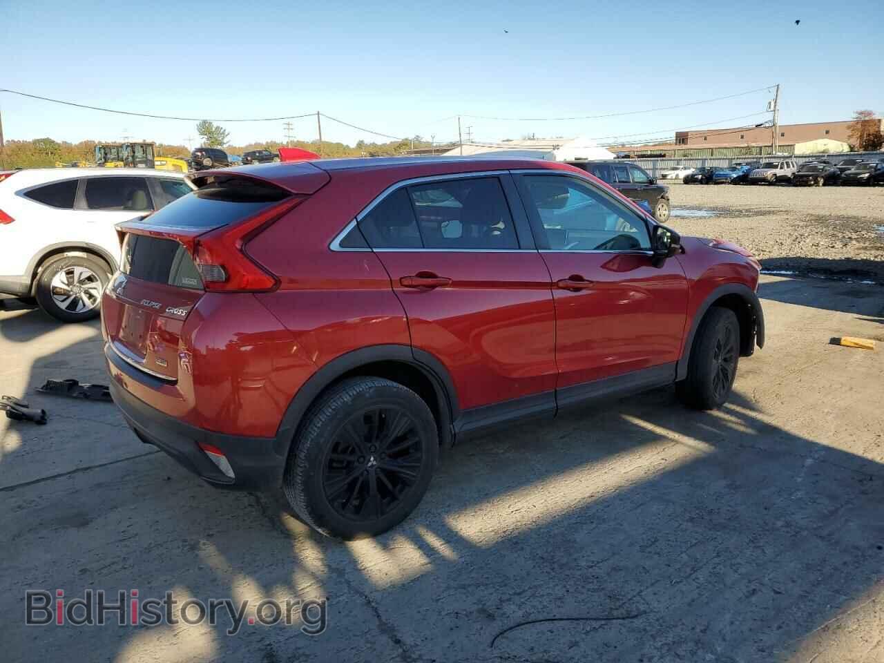 2018 MITSUBISHI ECLIPSE - VIN: JA4AT4AA2JZ043417 - Photo 3