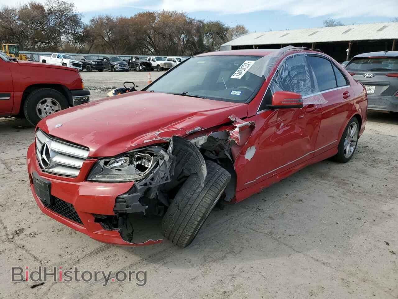 Фотография WDDGF4HB6DA843328 - MERCEDES-BENZ C-CLASS 2013