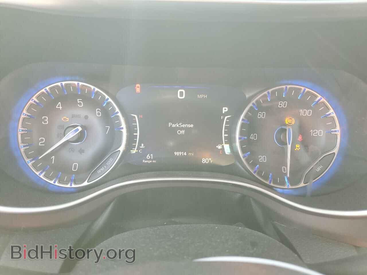 2018 CHRYSLER PACIFICA - VIN: 2C4RC1EG6JR261859 - Фото 9