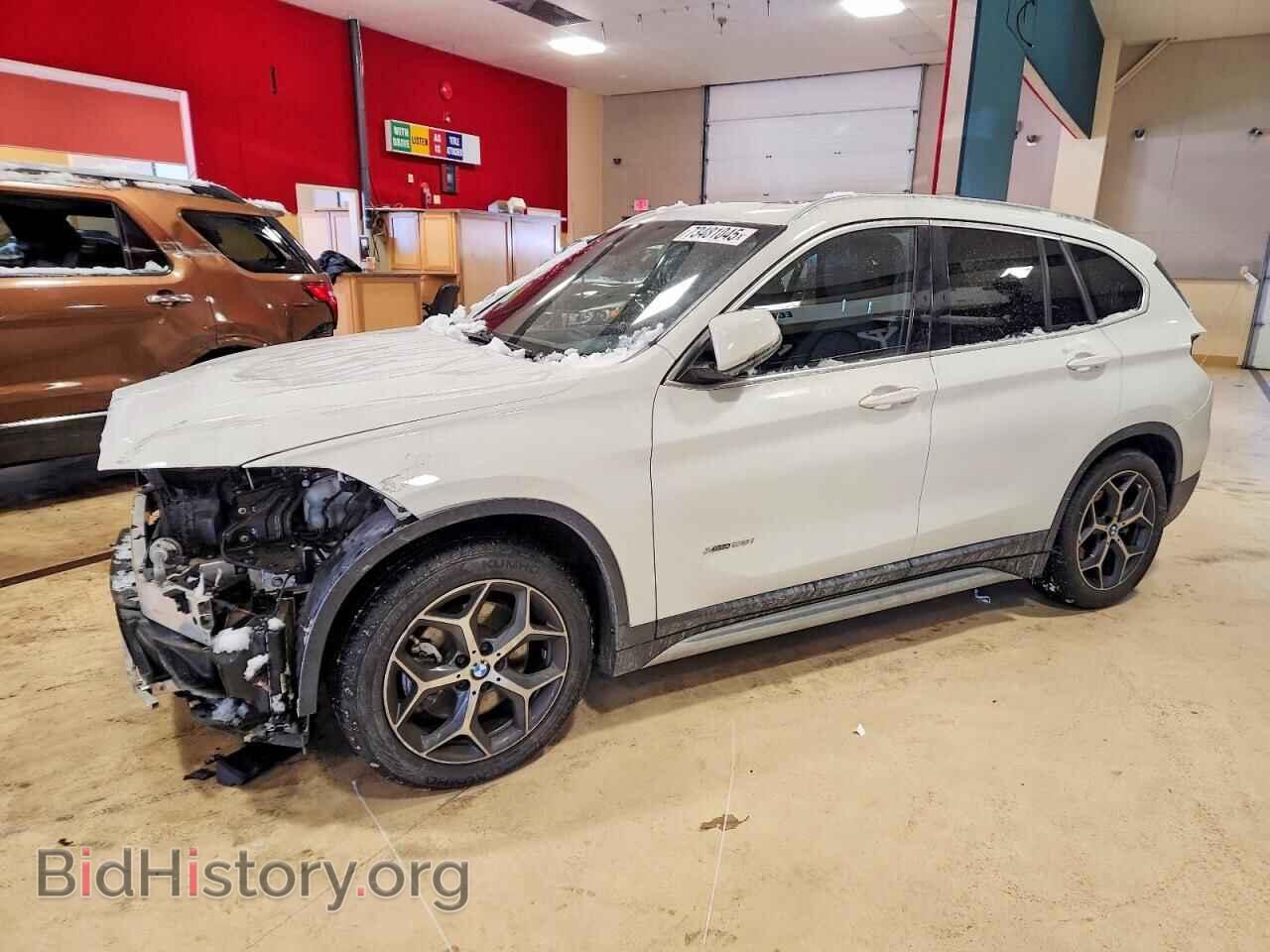 Фотография WBXHT3Z31H4A57732 - BMW X1 2017