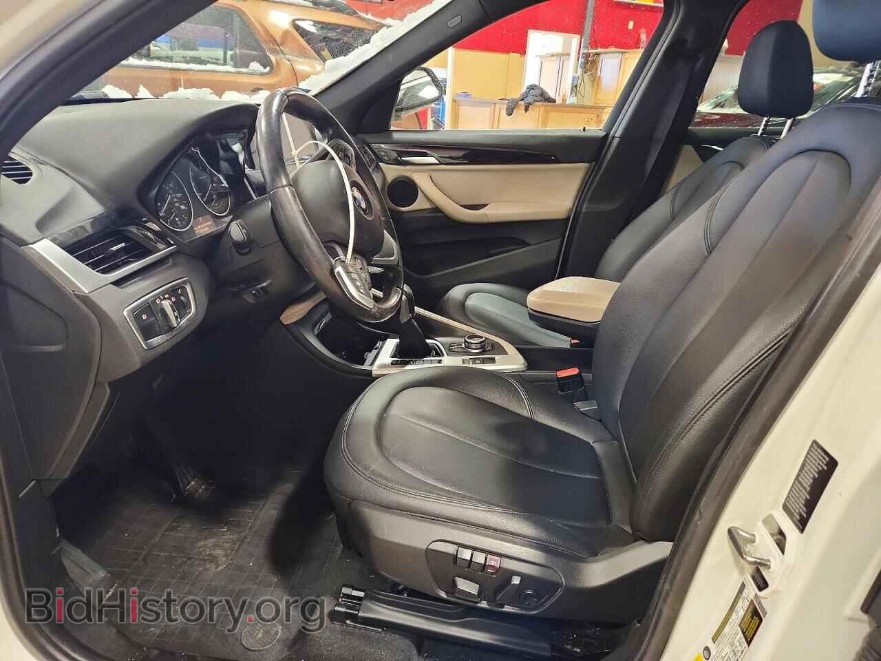 2017 BMW X1 - VIN: WBXHT3Z31H4A57732 - Фото 7