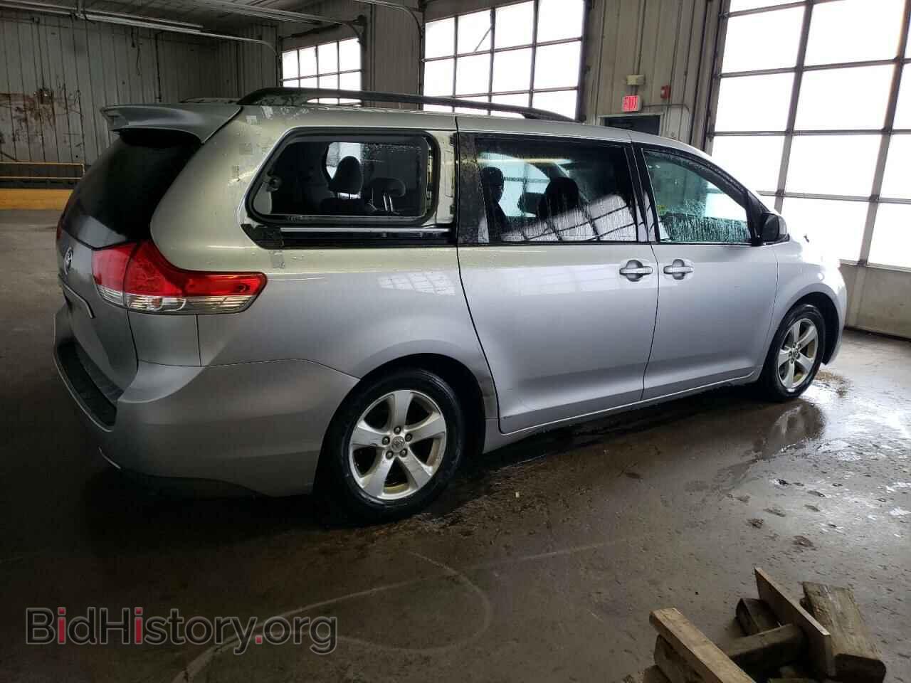 2011 TOYOTA All Models - VIN: 5TDKK3DC5BS008247 - Фото 3